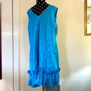 NWT Stunning NY&C dress with Bow on Back